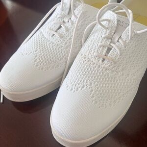 Women's Cole Haan  Grand series,  Contender StichLite Oxford Size 7B ,White